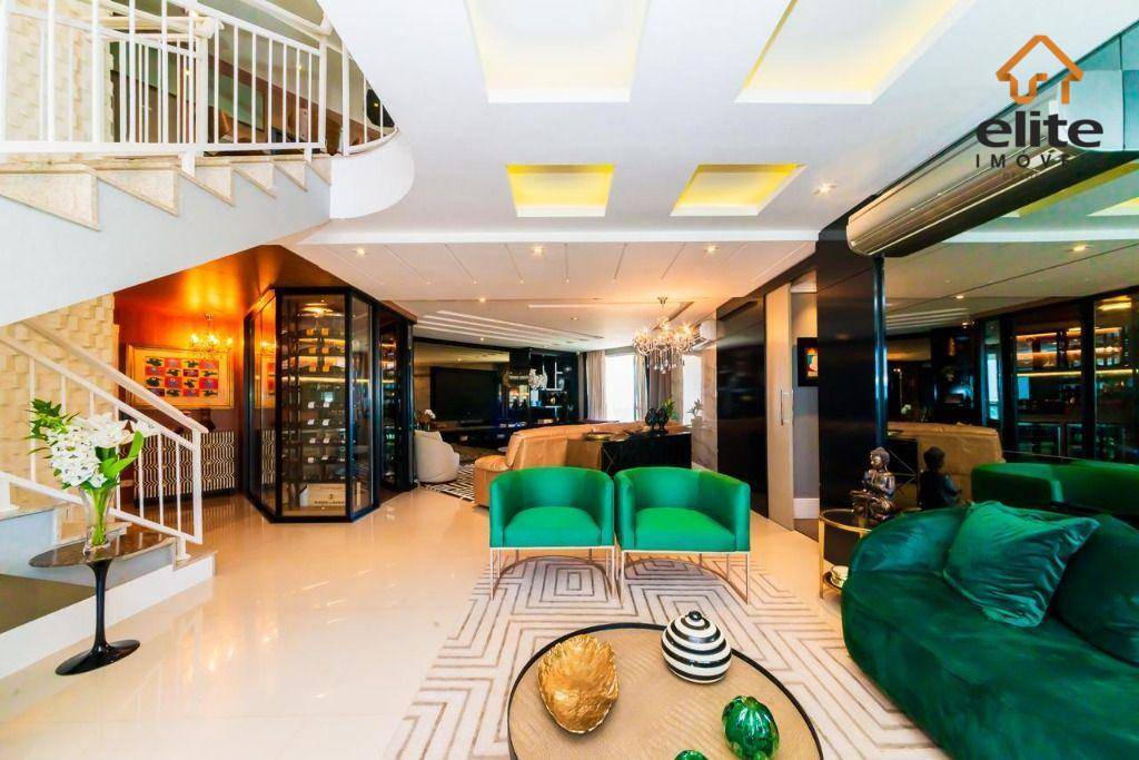 Cobertura, 3 quartos, 432 m² - Foto 2