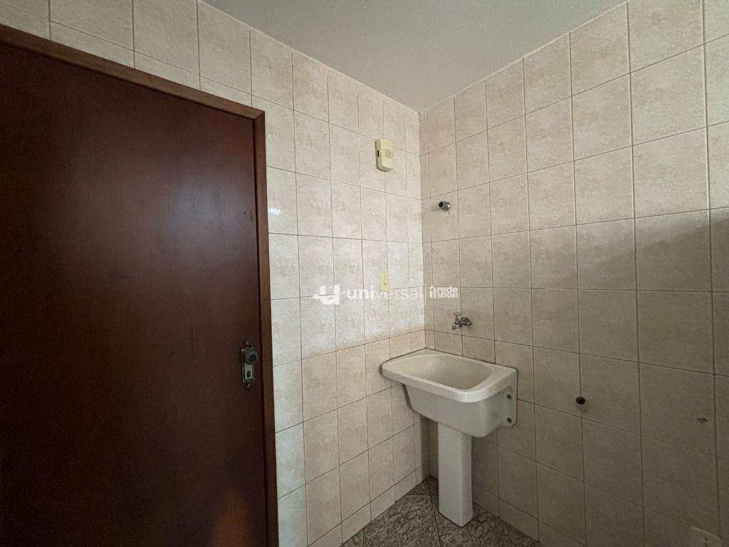 Apartamento para alugar com 3 quartos, 100m² - Foto 20