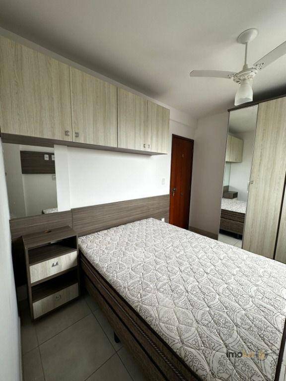 Apartamento à venda com 2 quartos, 55m² - Foto 17