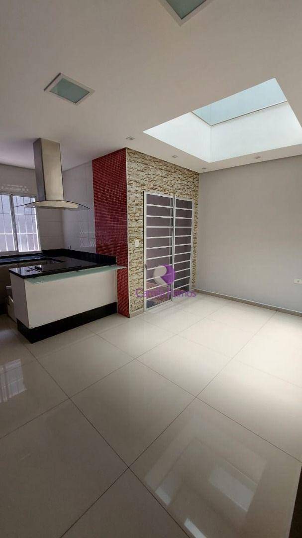 Sobrado à venda com 3 quartos, 200m² - Foto 7