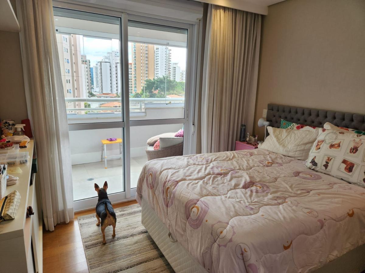 Apartamento à venda com 3 quartos, 206m² - Foto 10