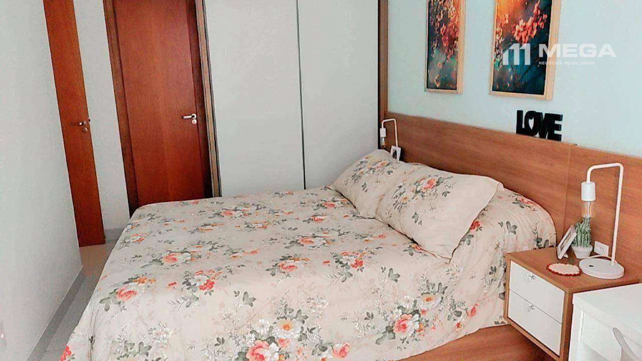 Apartamento à venda com 2 quartos, 64m² - Foto 8