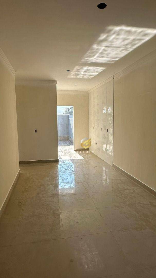 Casa à venda com 2 quartos, 56m² - Foto 8