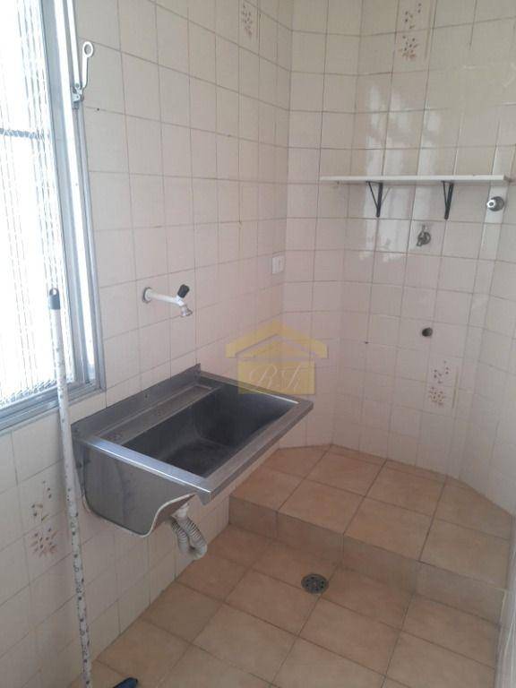 Apartamento para alugar com 1 quarto, 45m² - Foto 15