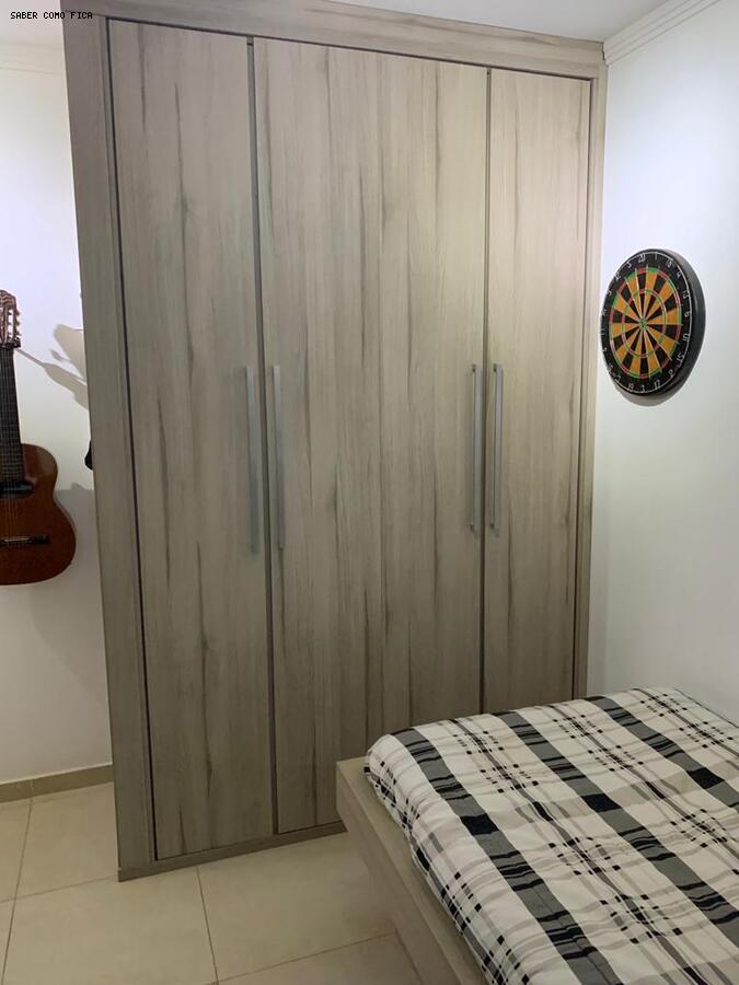 Apartamento à venda com 3 quartos, 112m² - Foto 13