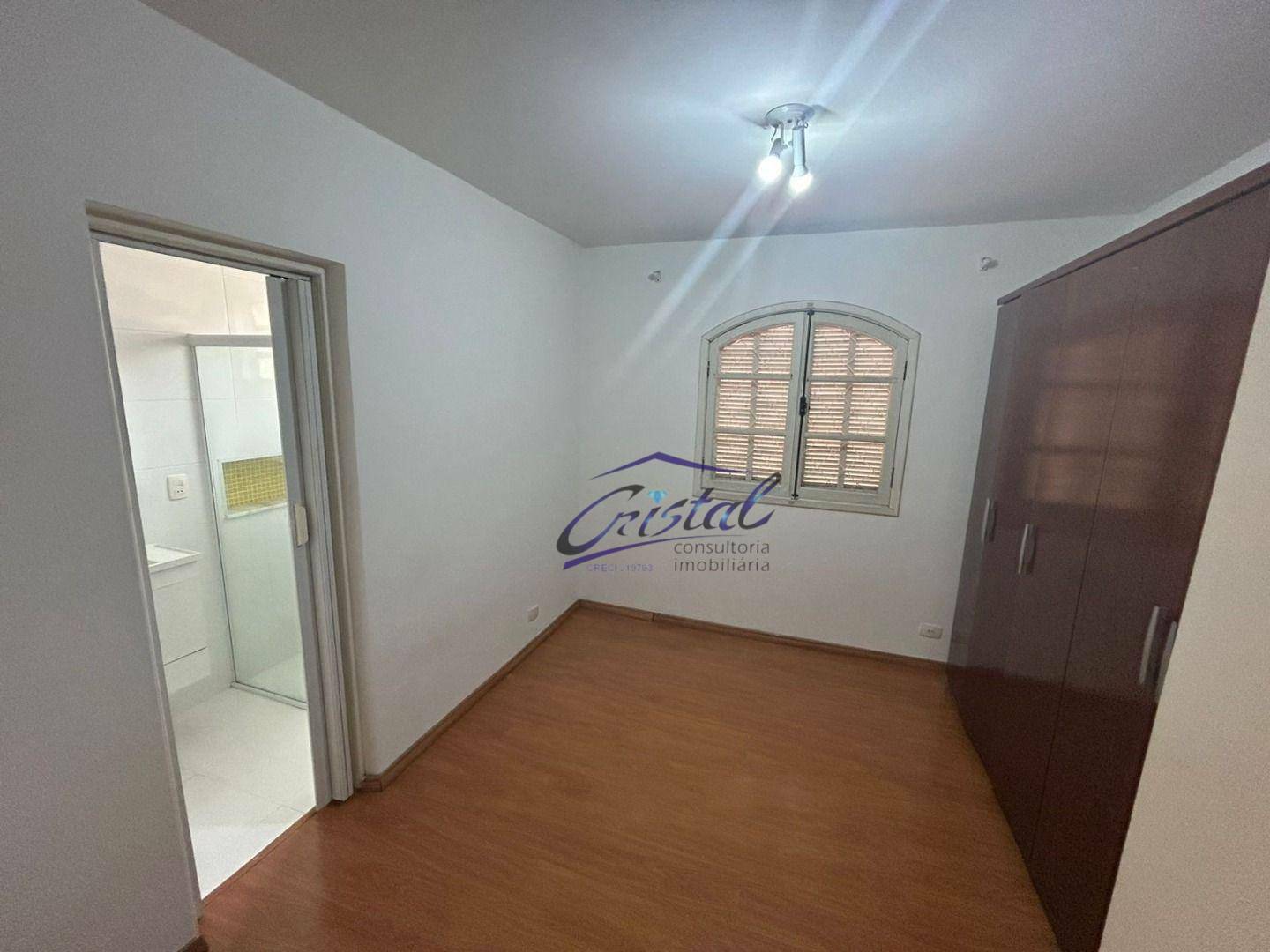 Casa à venda com 4 quartos, 120m² - Foto 14