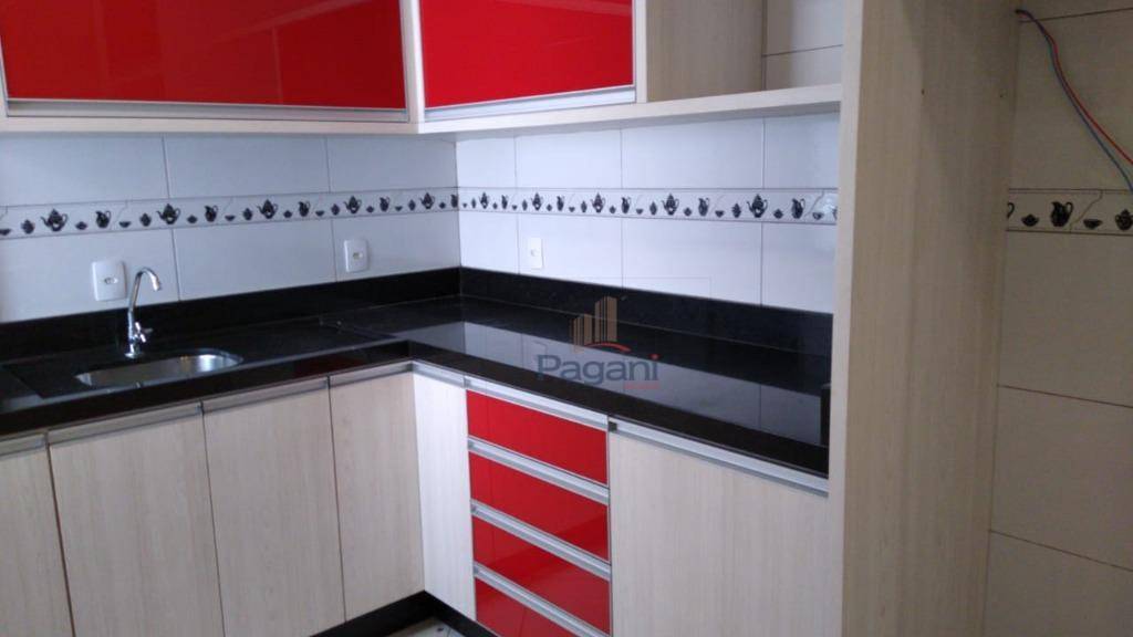 Casa à venda com 2 quartos, 60M2 - Foto 2