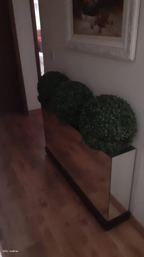 Apartamento à venda com 3 quartos, 90m² - Foto 8