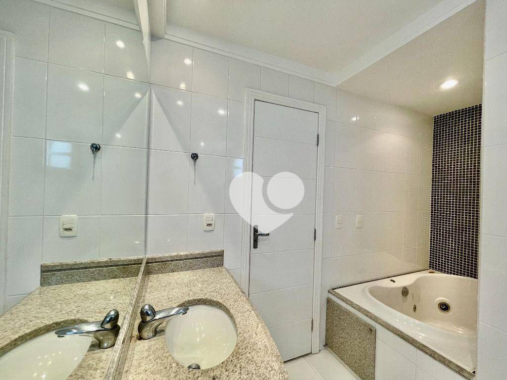 Cobertura para alugar com 4 quartos, 260m² - Foto 25