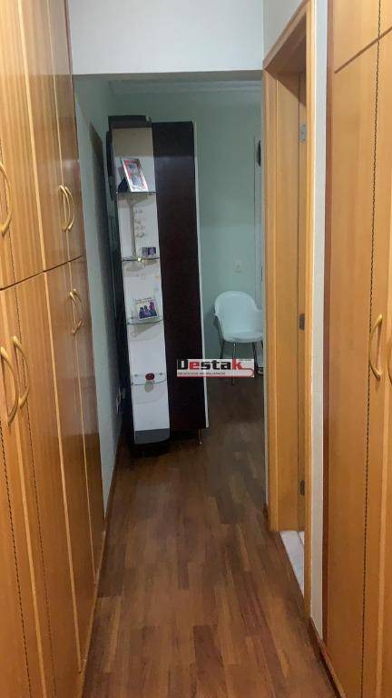 Apartamento à venda com 5 quartos, 188m² - Foto 24