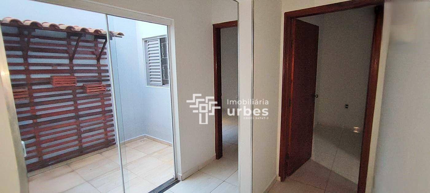 Casa à venda com 3 quartos, 162m² - Foto 11