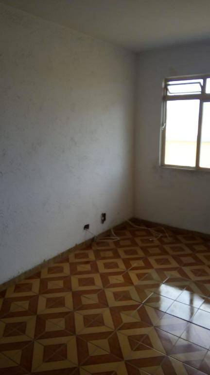 Apartamento para alugar com 2 quartos, 70m² - Foto 41