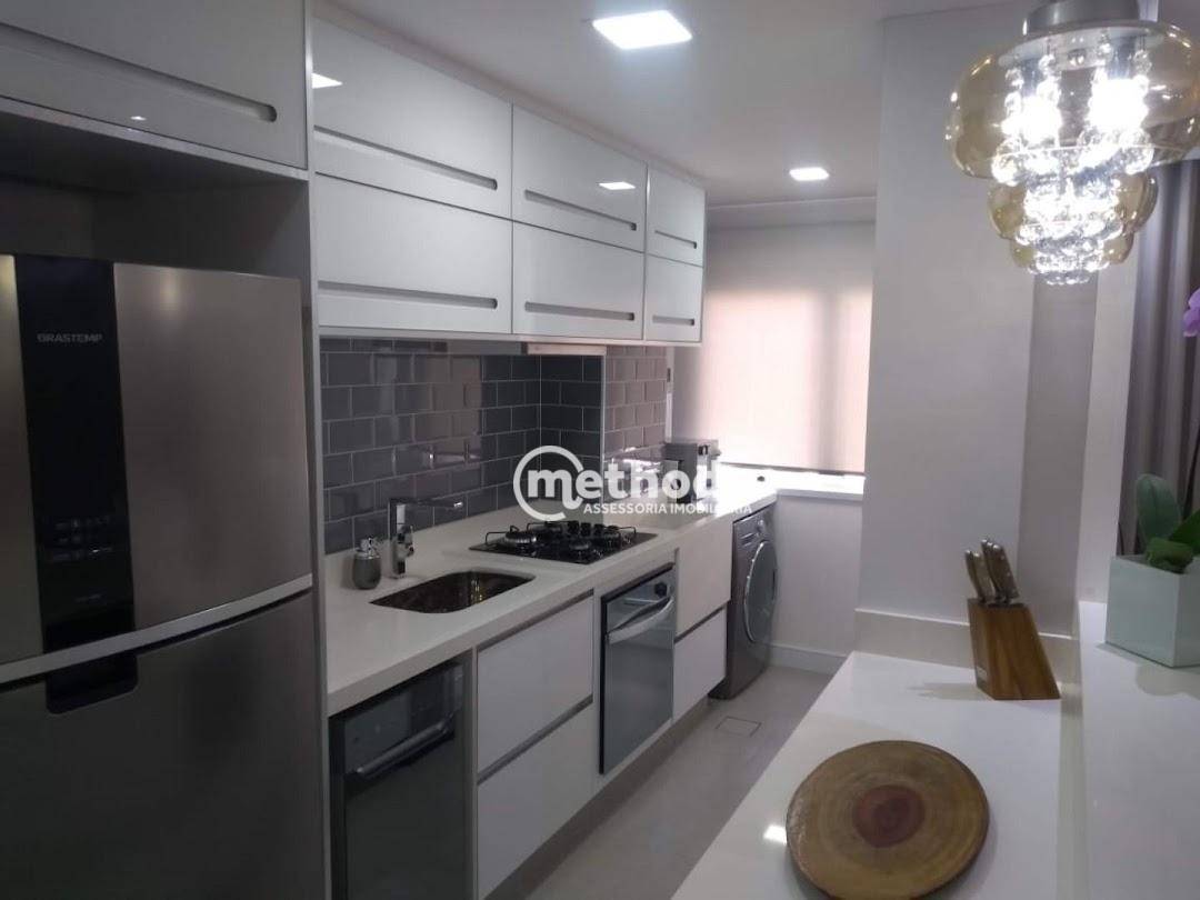 Apartamento à venda com 2 quartos, 67m² - Foto 4