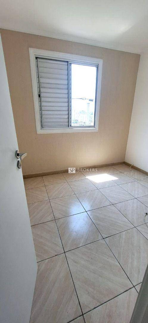 Apartamento à venda com 3 quartos, 60m² - Foto 14