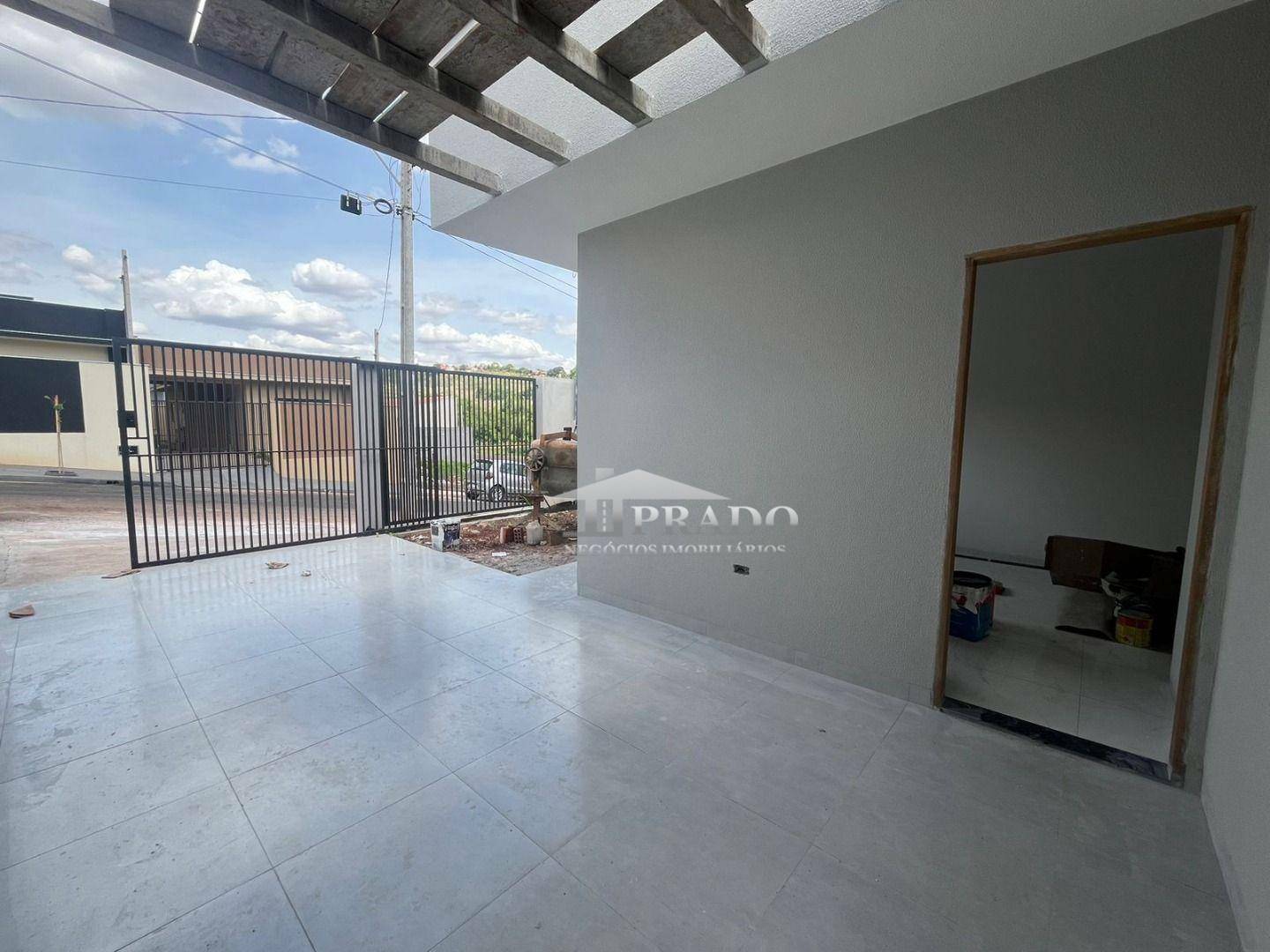 Casa à venda com 2 quartos, 61m² - Foto 7