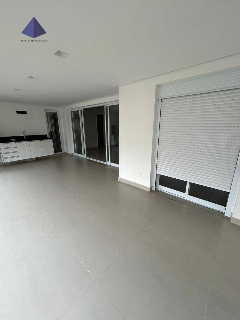 Apartamento para alugar com 3 quartos, 145m² - Foto 7