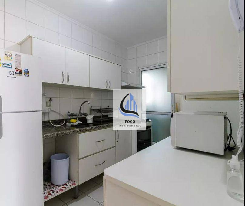 Apartamento à venda com 3 quartos, 100m² - Foto 13