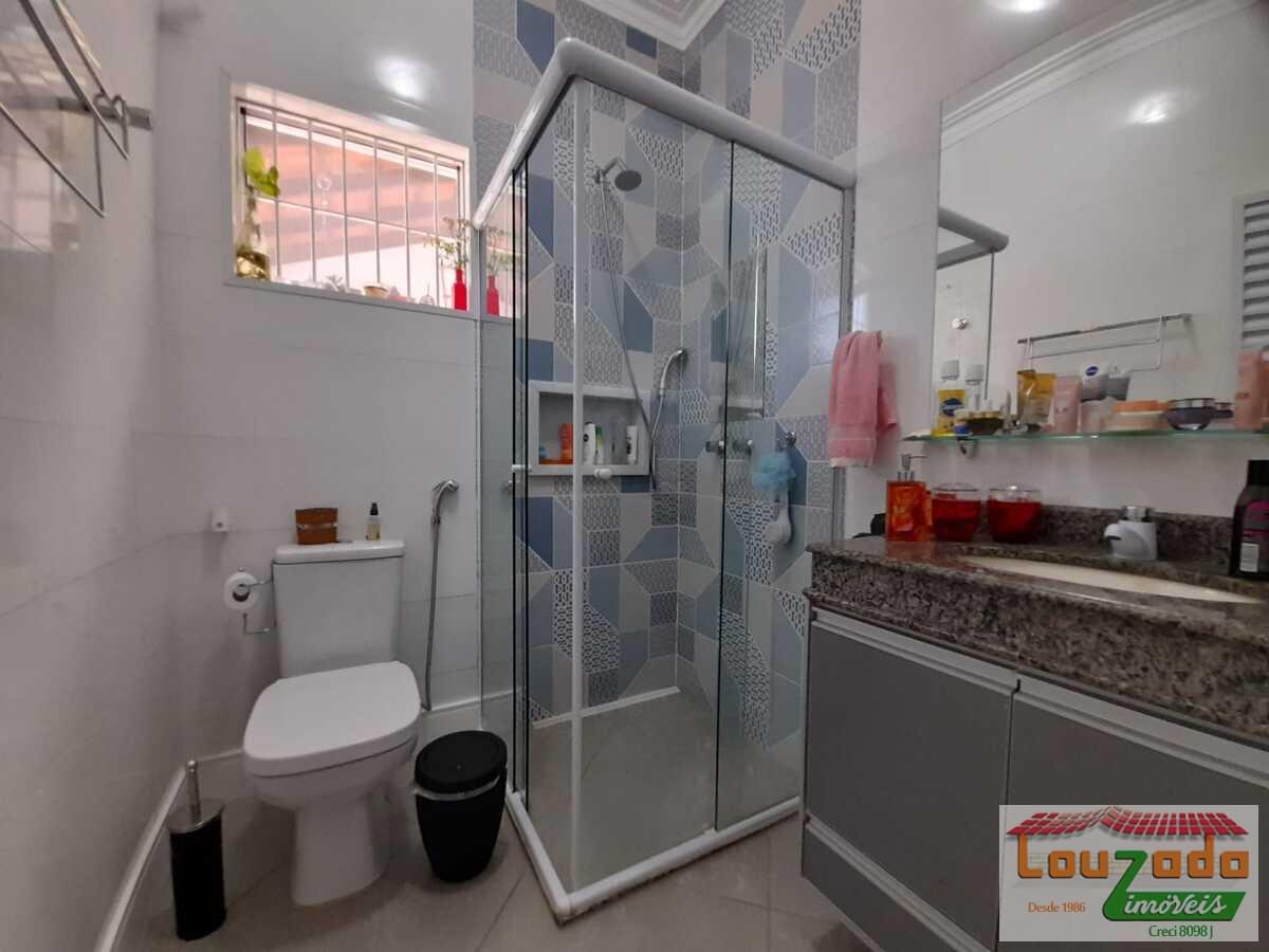 Casa à venda com 4 quartos, 270m² - Foto 11