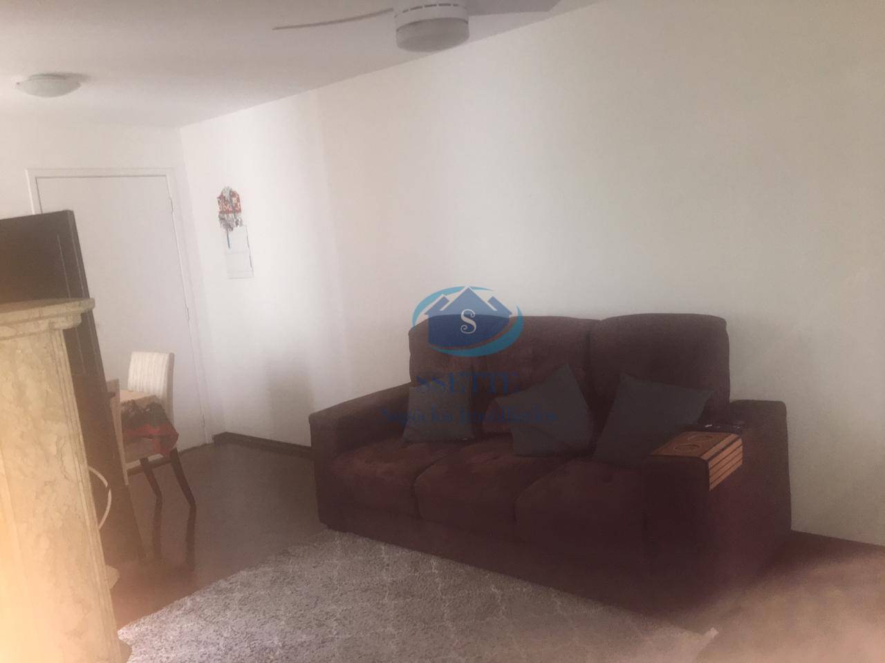 Apartamento à venda com 2 quartos, 56m² - Foto 3