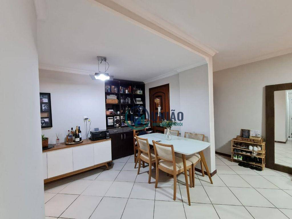 Apartamento à venda com 2 quartos, 80m² - Foto 11