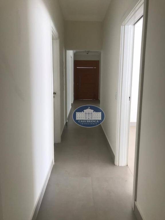 Casa de Condomínio para alugar com 3 quartos, 386m² - Foto 20