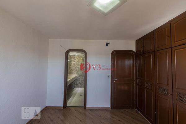 Apartamento à venda com 3 quartos, 167m² - Foto 14