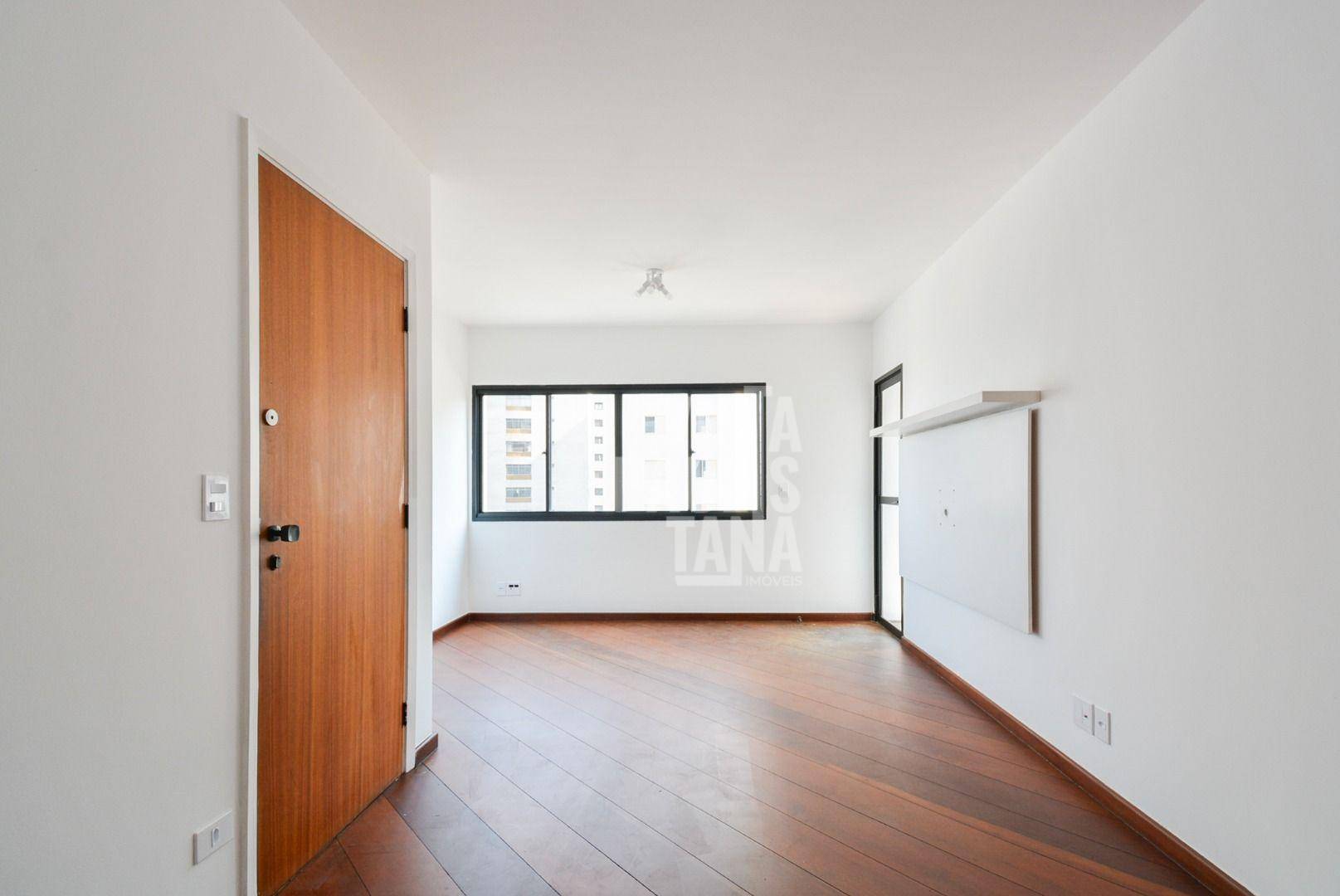 Apartamento à venda com 2 quartos, 71m² - Foto 1