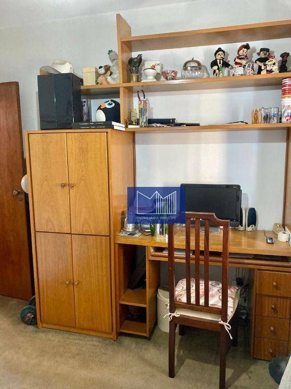 Apartamento à venda com 3 quartos, 141m² - Foto 30