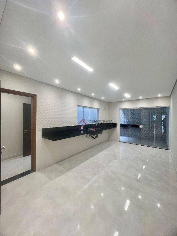 Sobrado à venda com 3 quartos, 210m² - Foto 6