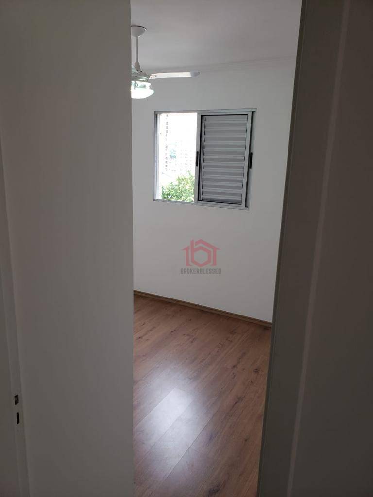 Apartamento à venda com 3 quartos, 64m² - Foto 18