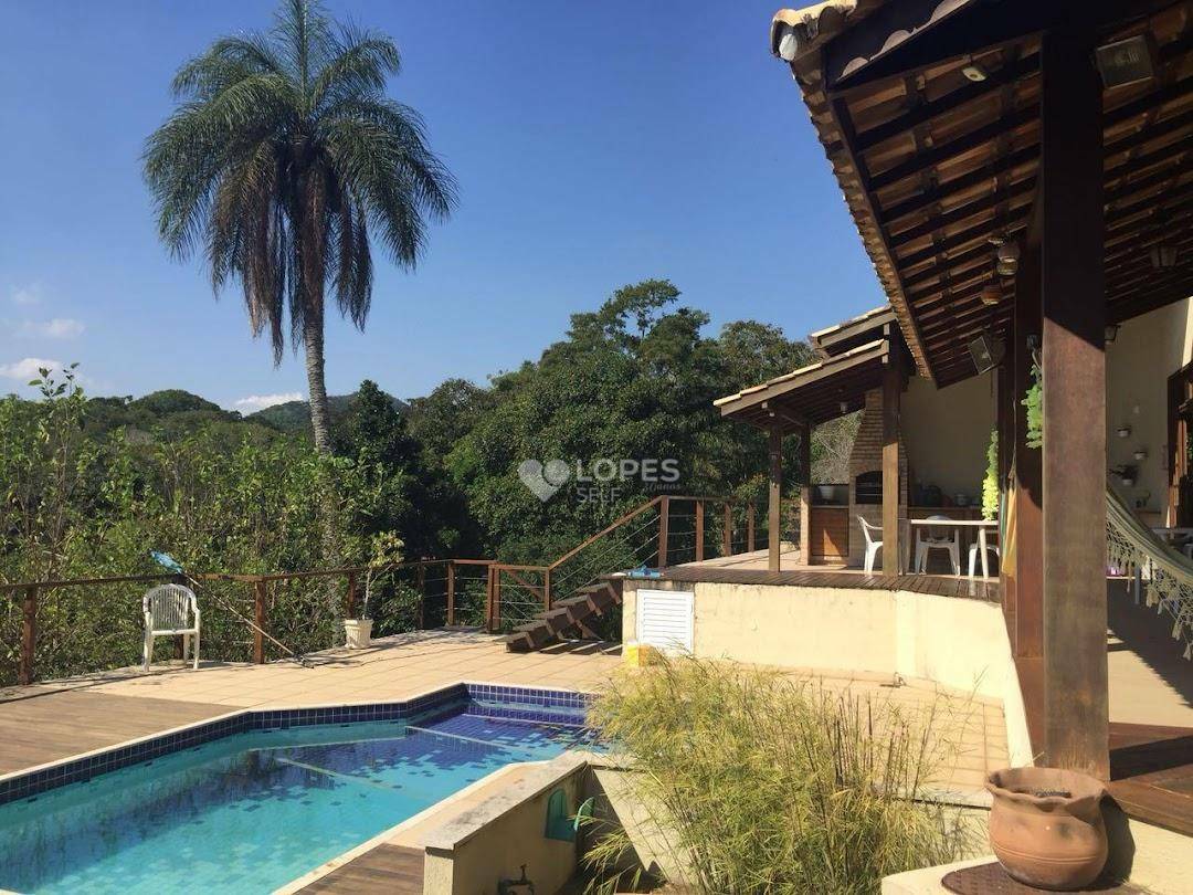 Casa de Condomínio à venda com 5 quartos, 327m² - Foto 21