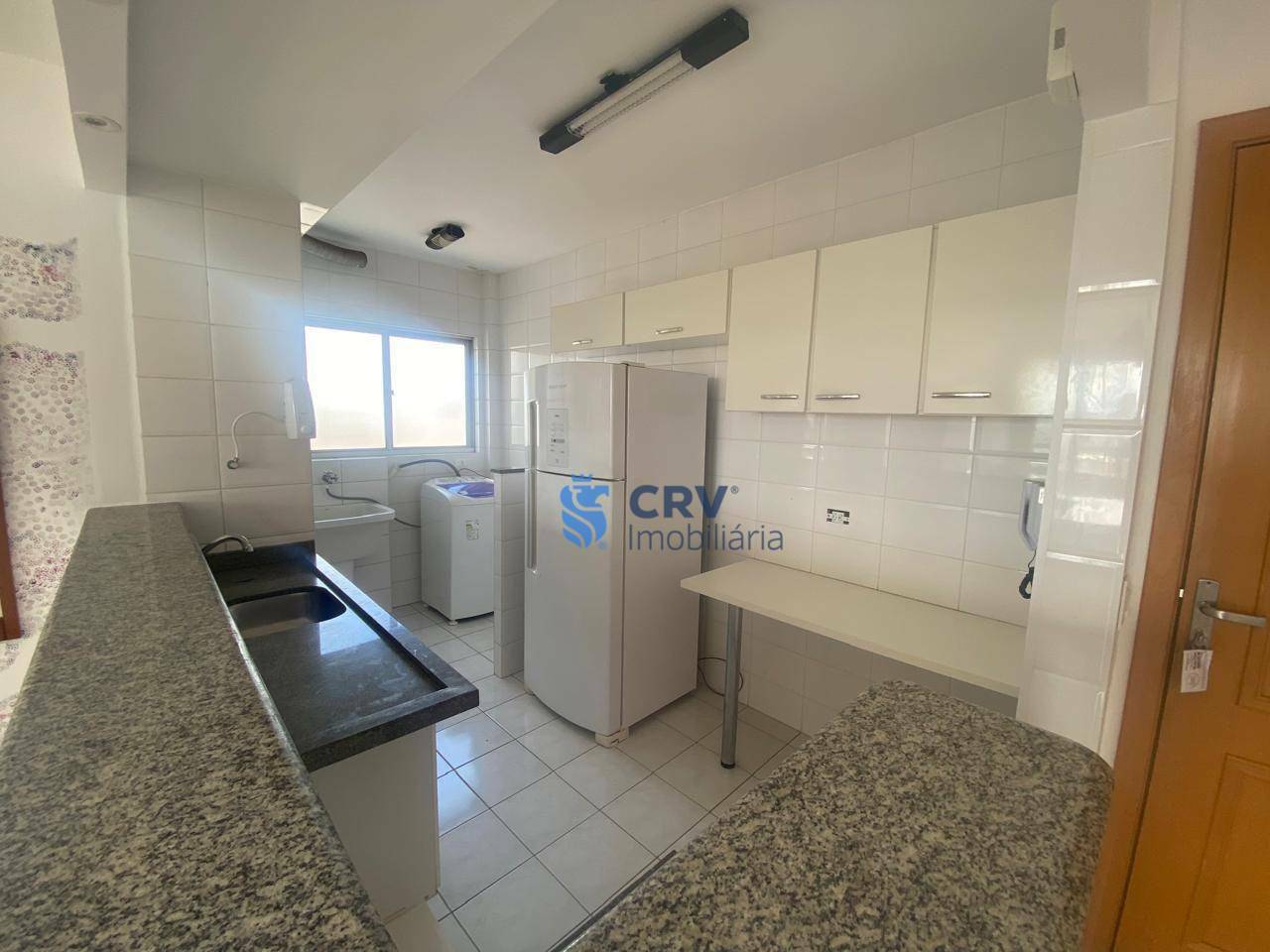 Apartamento à venda com 2 quartos, 64m² - Foto 6