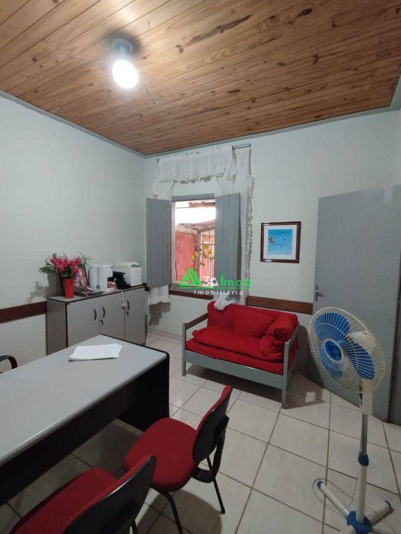 Casa à venda com 4 quartos, 108m² - Foto 4