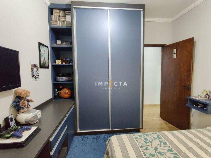 Casa à venda com 3 quartos, 154m² - Foto 8