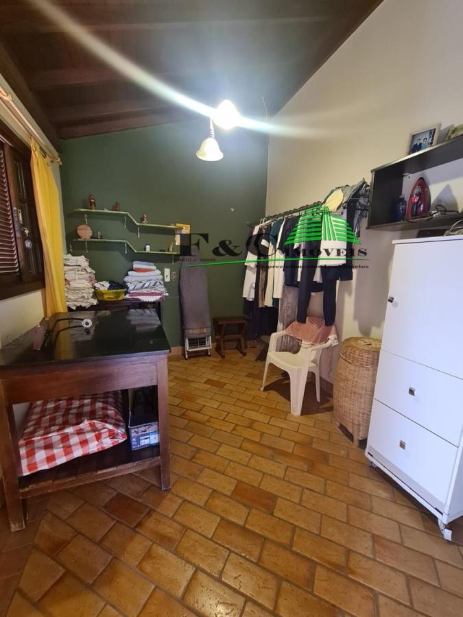 Casa à venda com 3 quartos, 780m² - Foto 33