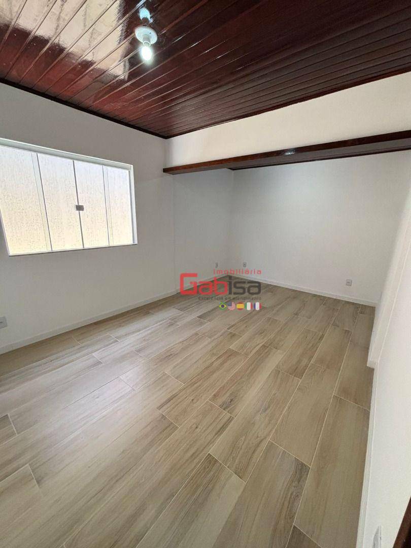 Casa à venda com 5 quartos, 120m² - Foto 13