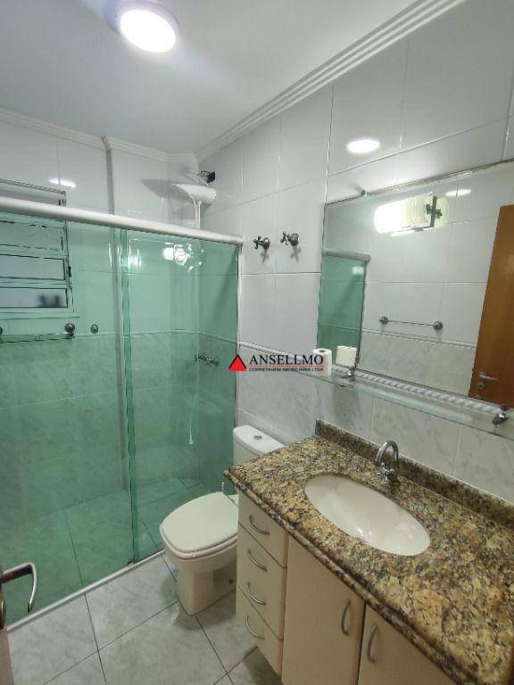 Apartamento para alugar com 3 quartos, 107m² - Foto 32