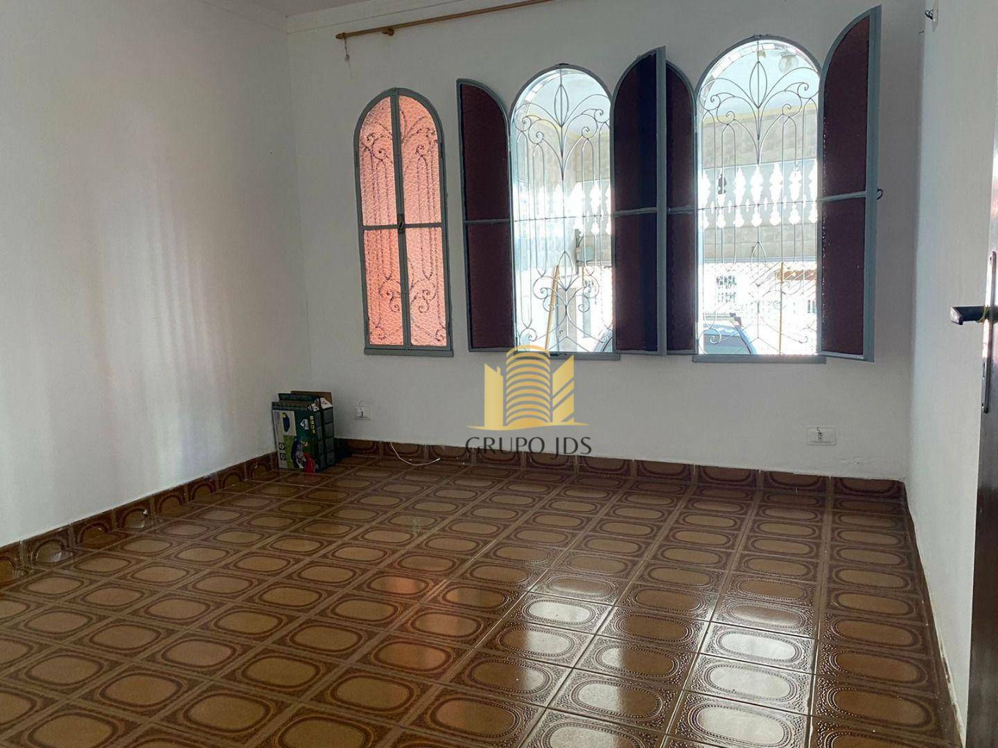 Sobrado à venda com 3 quartos, 198m² - Foto 4