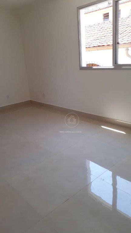 Apartamento à venda com 3 quartos, 78m² - Foto 3