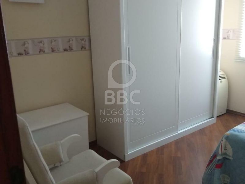 Apartamento à venda com 2 quartos, 62m² - Foto 19