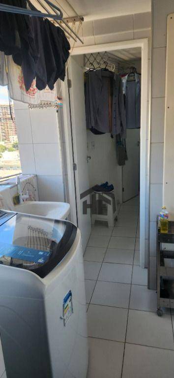 Apartamento à venda com 3 quartos, 80m² - Foto 26