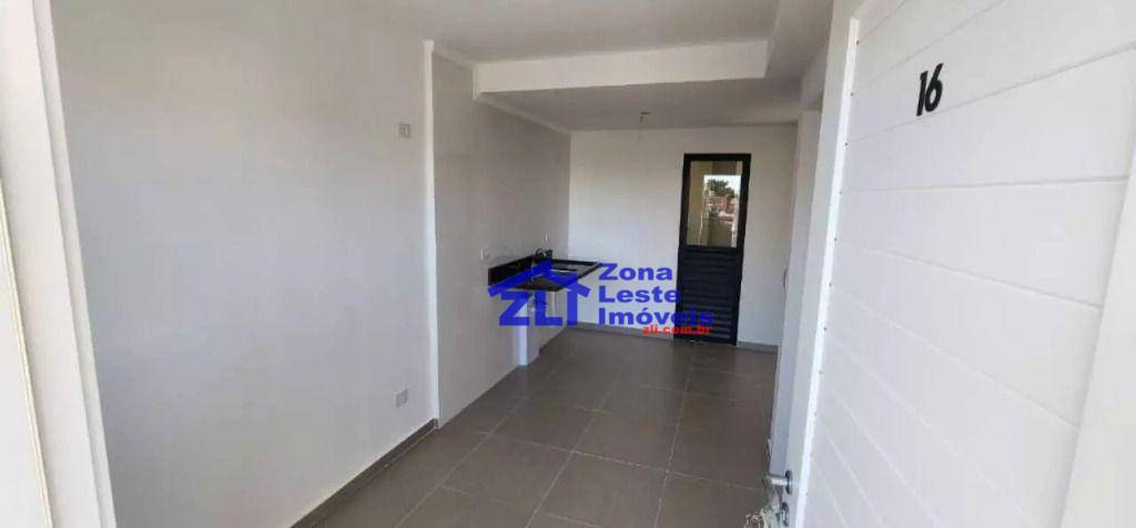Apartamento para alugar com 2 quartos, 32m² - Foto 6