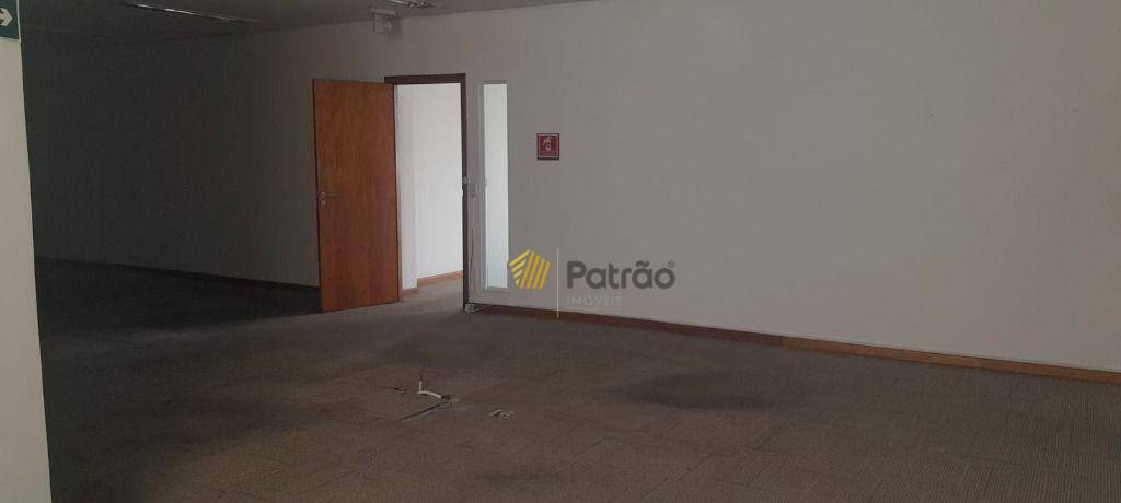 Prédio Inteiro para alugar, 1100m² - Foto 45