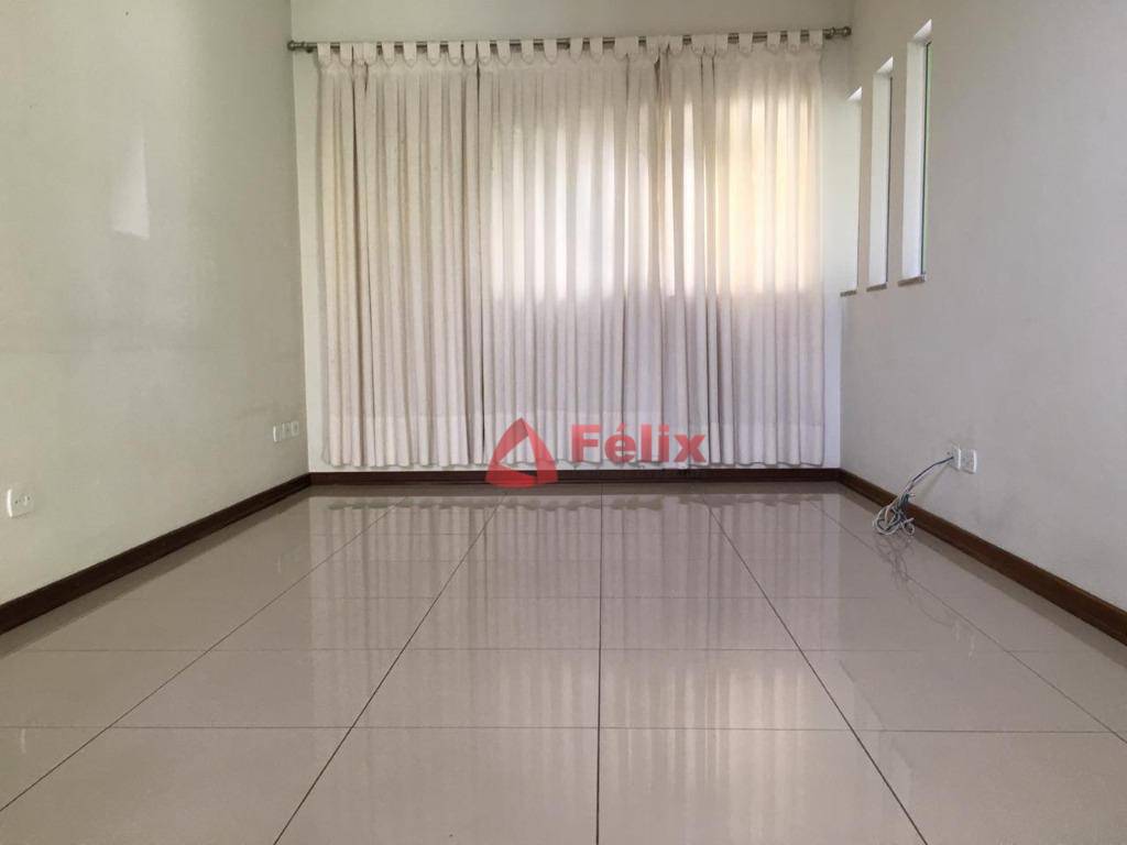 Sobrado à venda com 3 quartos, 215m² - Foto 18