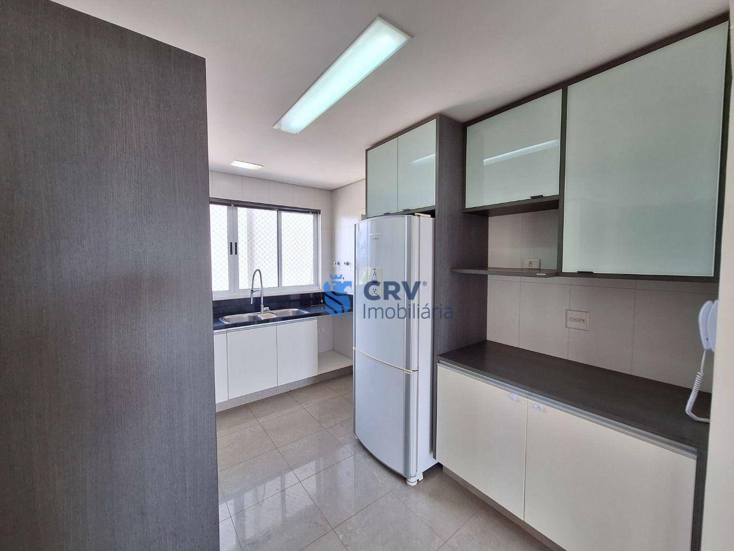 Apartamento à venda e aluguel com 3 quartos, 154m² - Foto 12