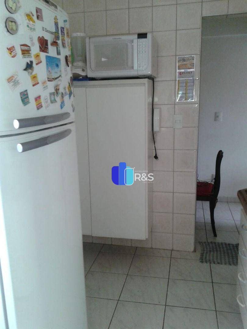 Apartamento à venda com 1 quarto, 68m² - Foto 3