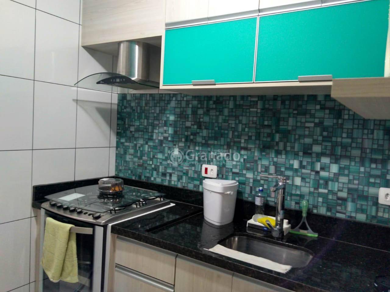 Apartamento à venda com 3 quartos, 76m² - Foto 6