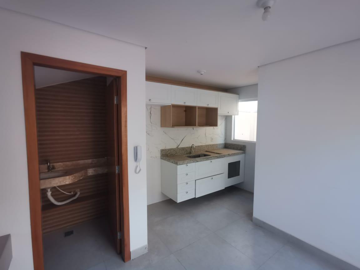 Casa à venda com 2 quartos, 69m² - Foto 10