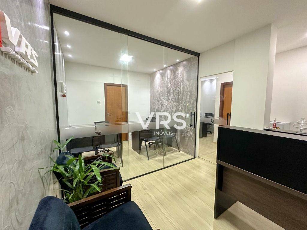 Casa à venda com 3 quartos, 224m² - Foto 48