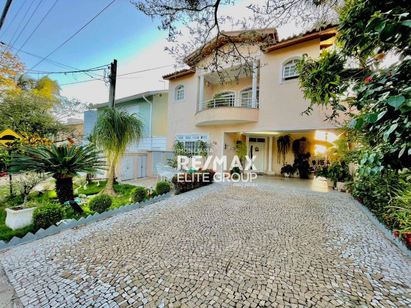 Casa de Condomínio à venda com 4 quartos, 306m² - Foto 4